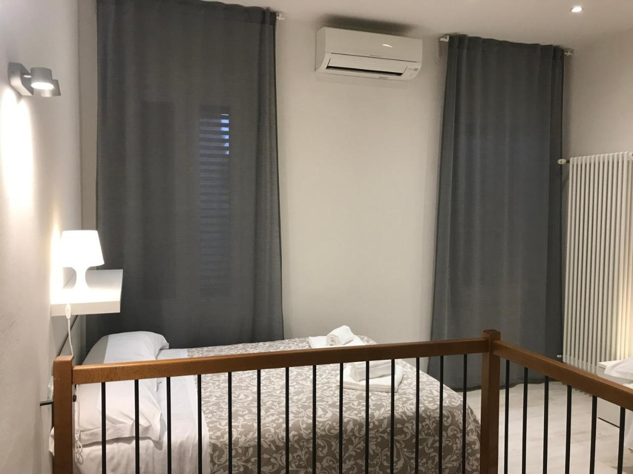 Appartamenti Del Duca 페라라 외부 사진